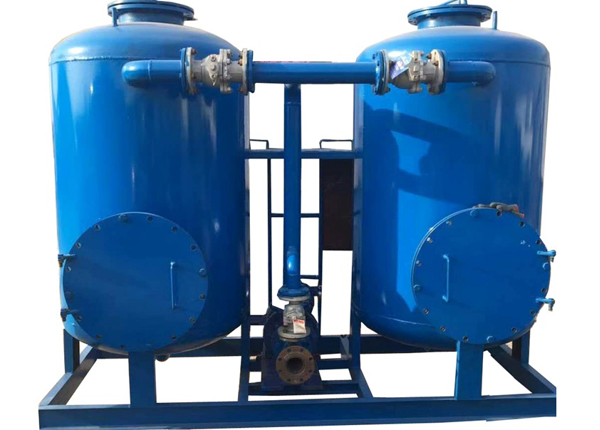 Double tank for fuel oil color bleaching usage